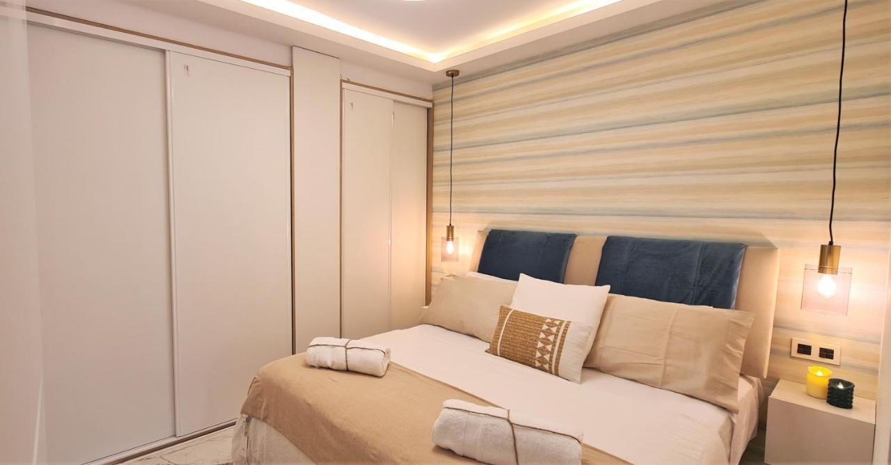 Apartment Linea De Playa Estepona Eksteriør billede